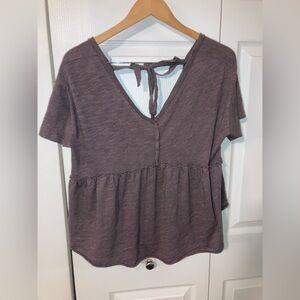 American Eagle Outfitters Mauve Short Sleeve Tee